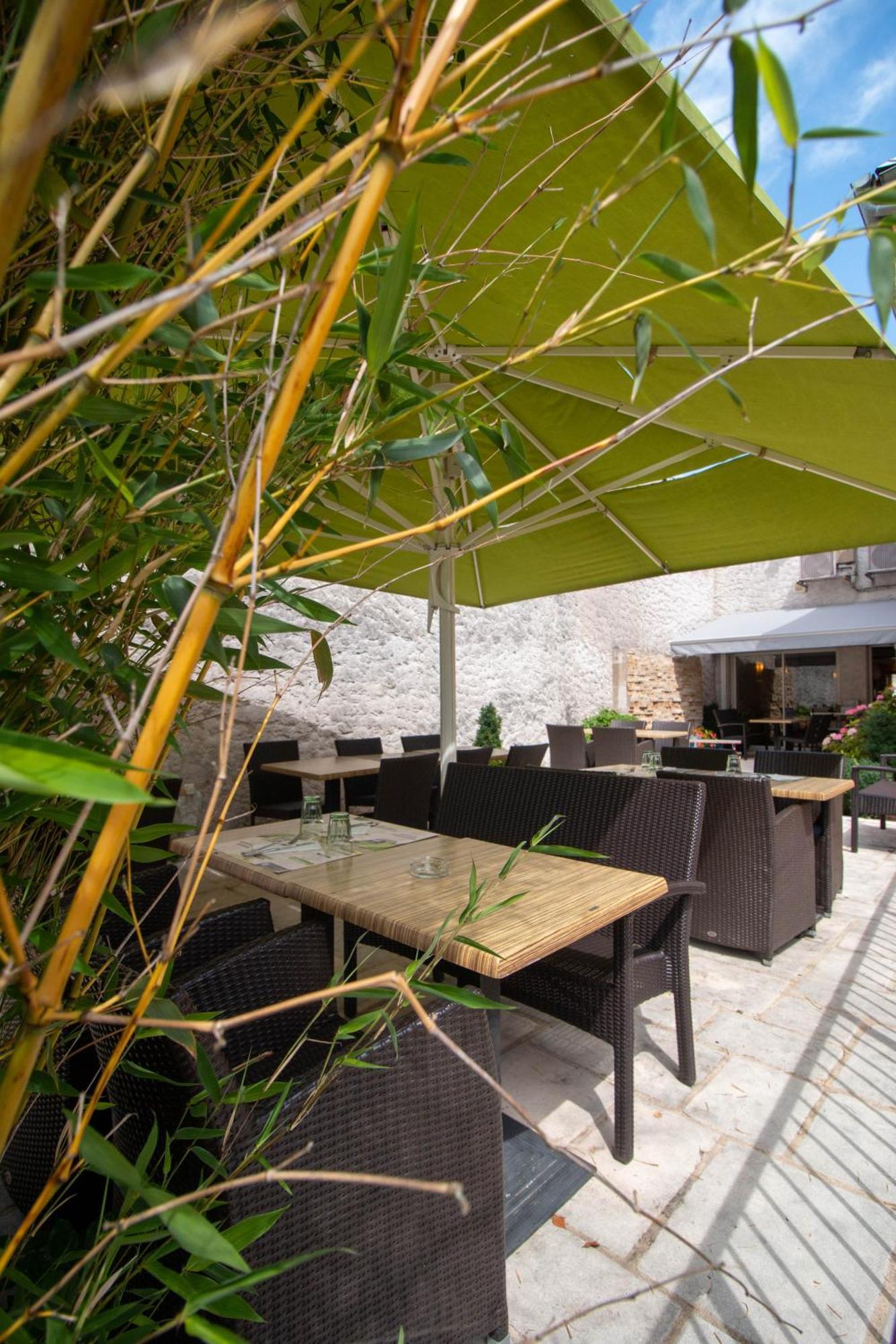 Logis Le Cantarel Andelot-Blancheville Exteriér fotografie